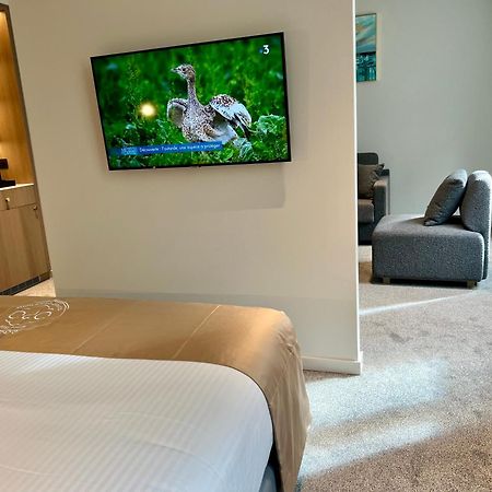 Opo Hotel Брюксел Екстериор снимка