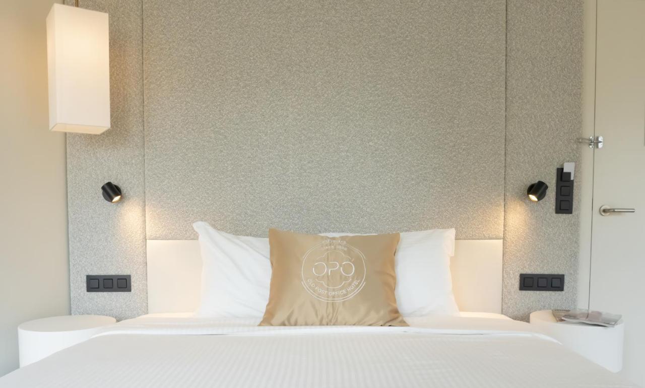 Opo Hotel Брюксел Екстериор снимка