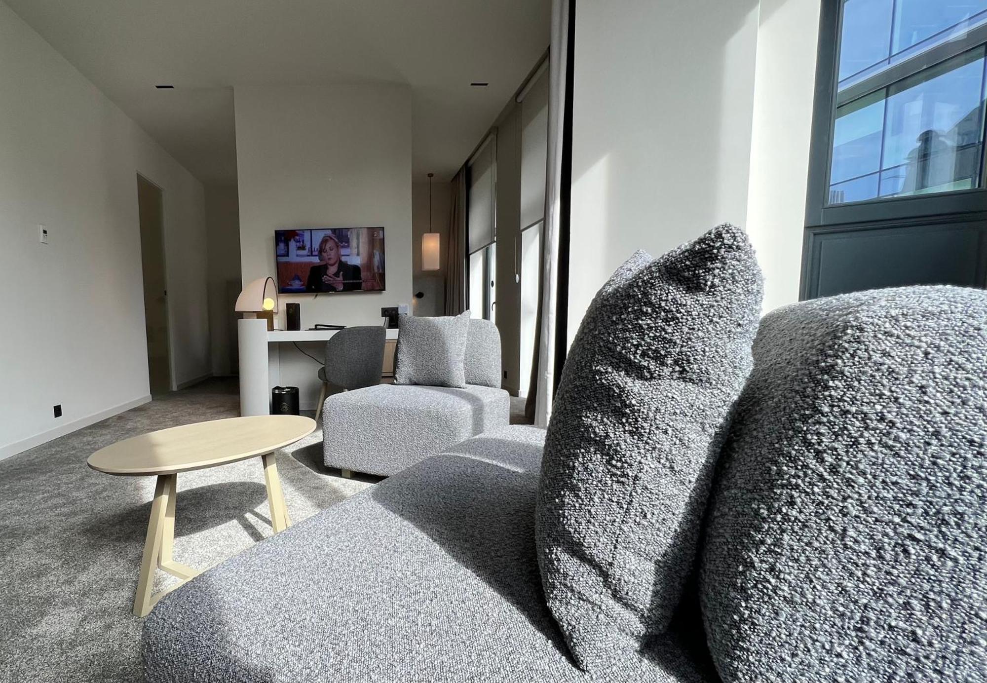 Opo Hotel Брюксел Екстериор снимка